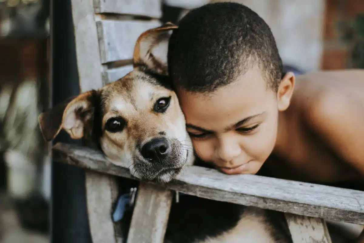chien enfant